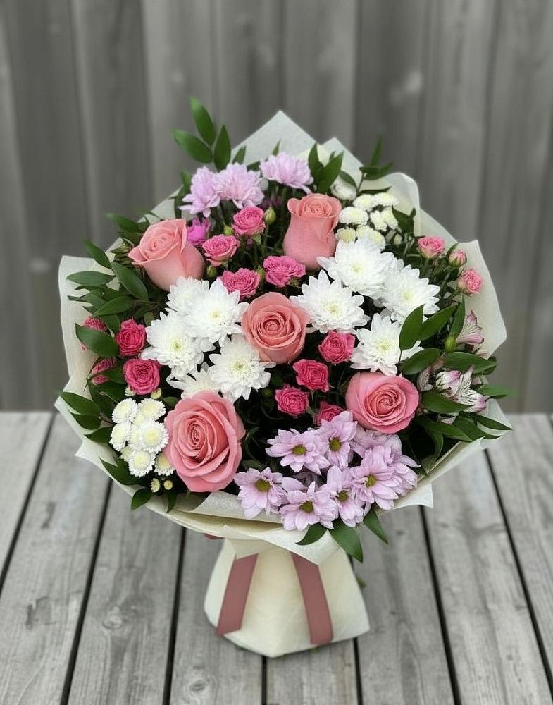 Букет цветов из: Альстромерии, Гвоздики, Розы и Хризантемы в Прималкинском