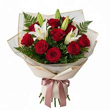 Букет цветов из:  Лилии и Розы в Прималкинском