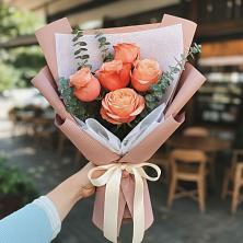 Букет цветов из:  Розы в Прималкинском