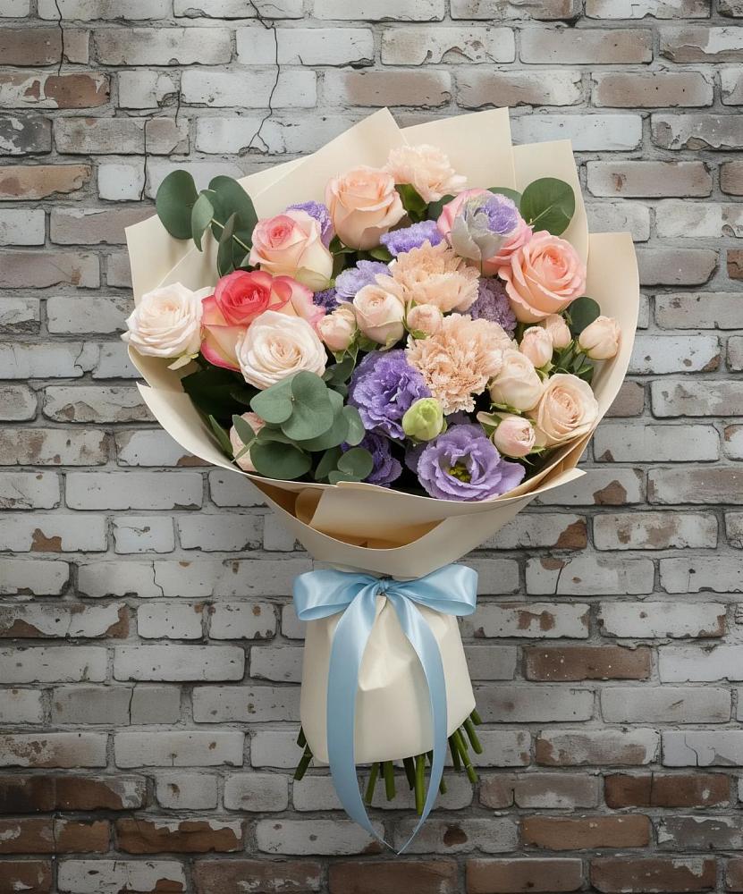 Букет цветов из: Розы, Лизиантусы и Гвоздики в Прималкинском