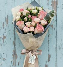 Букет цветов из:  Розы в Прималкинском