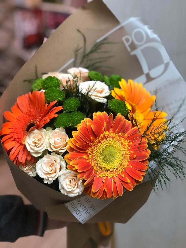 Букет цветов из: Герберы, Хризантемы и Розы в Прималкинском